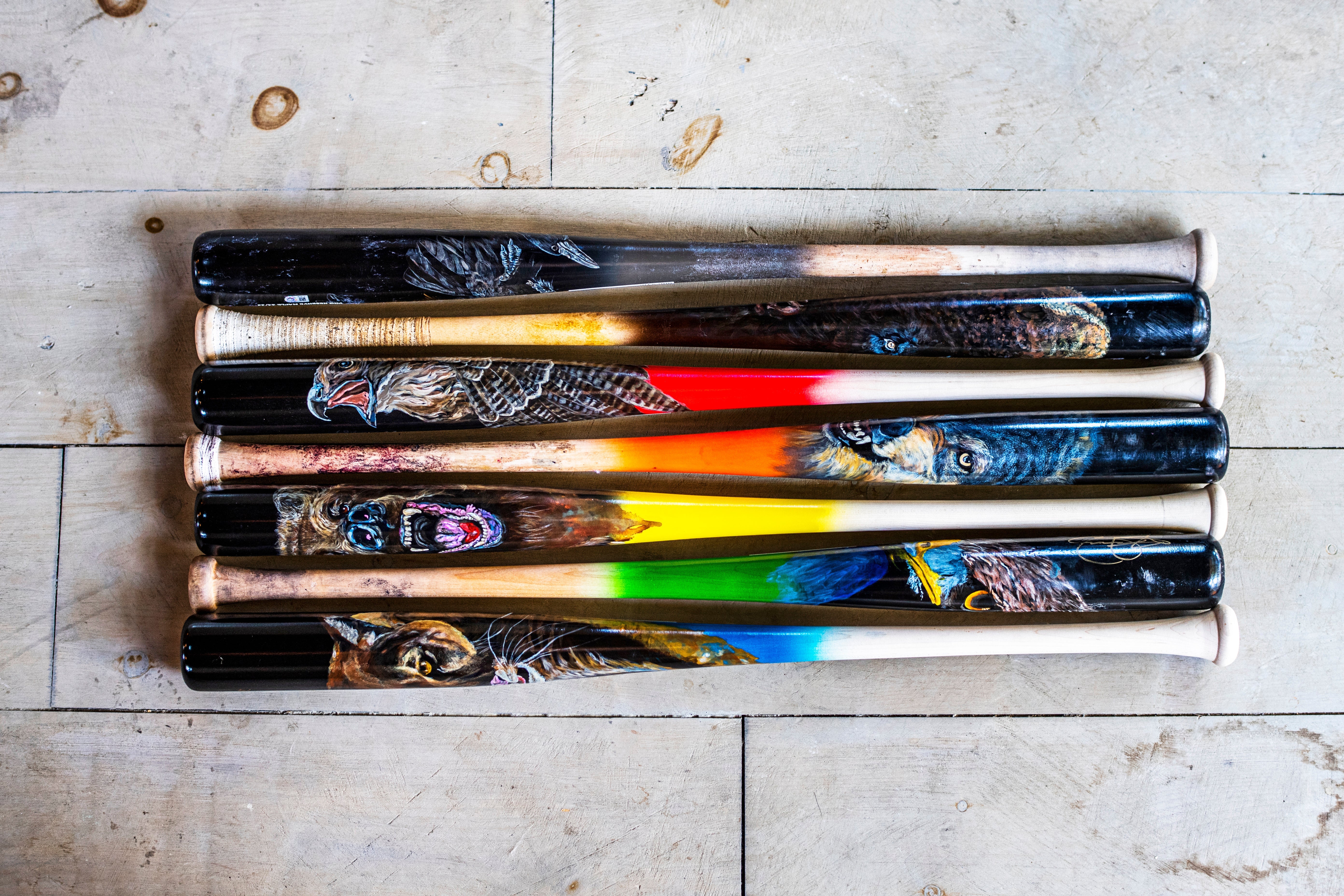 'Time to Hunt' 2019 Player's Weekend Signed Bat Auction