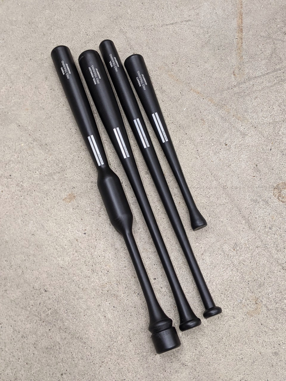 WARRIOR'S TRAINING WOOD BAT SET