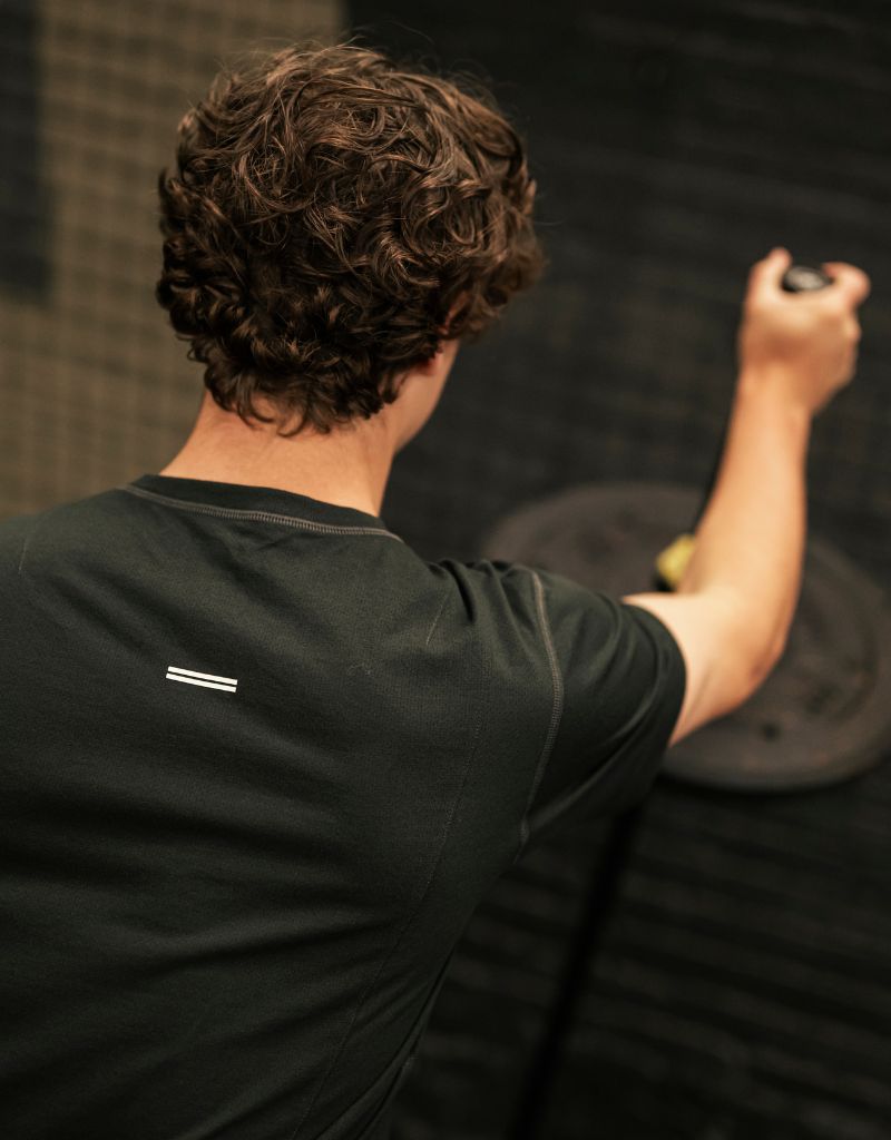 THNDHRT COLLECTION TRAINING APPAREL - SHORT SLEEVE TEE (BLACK)