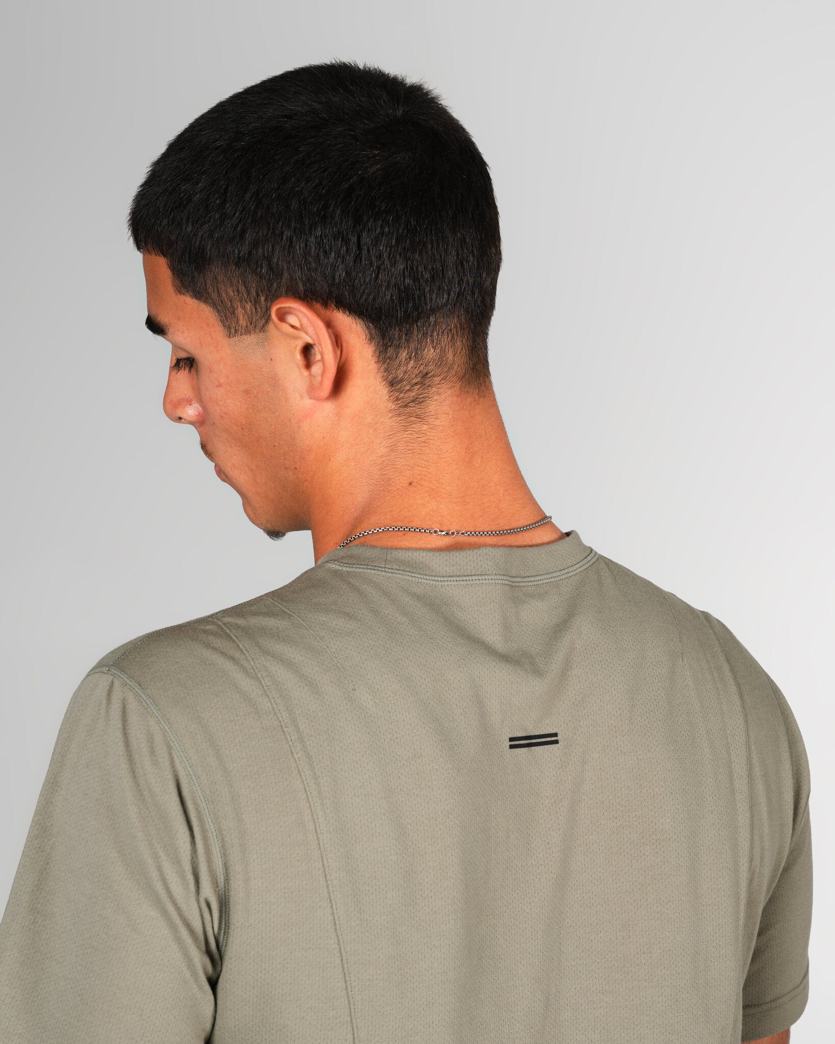 THNDHRT COLLECTION TRAINING APPAREL - SHORT SLEEVE TEE (GRAY)