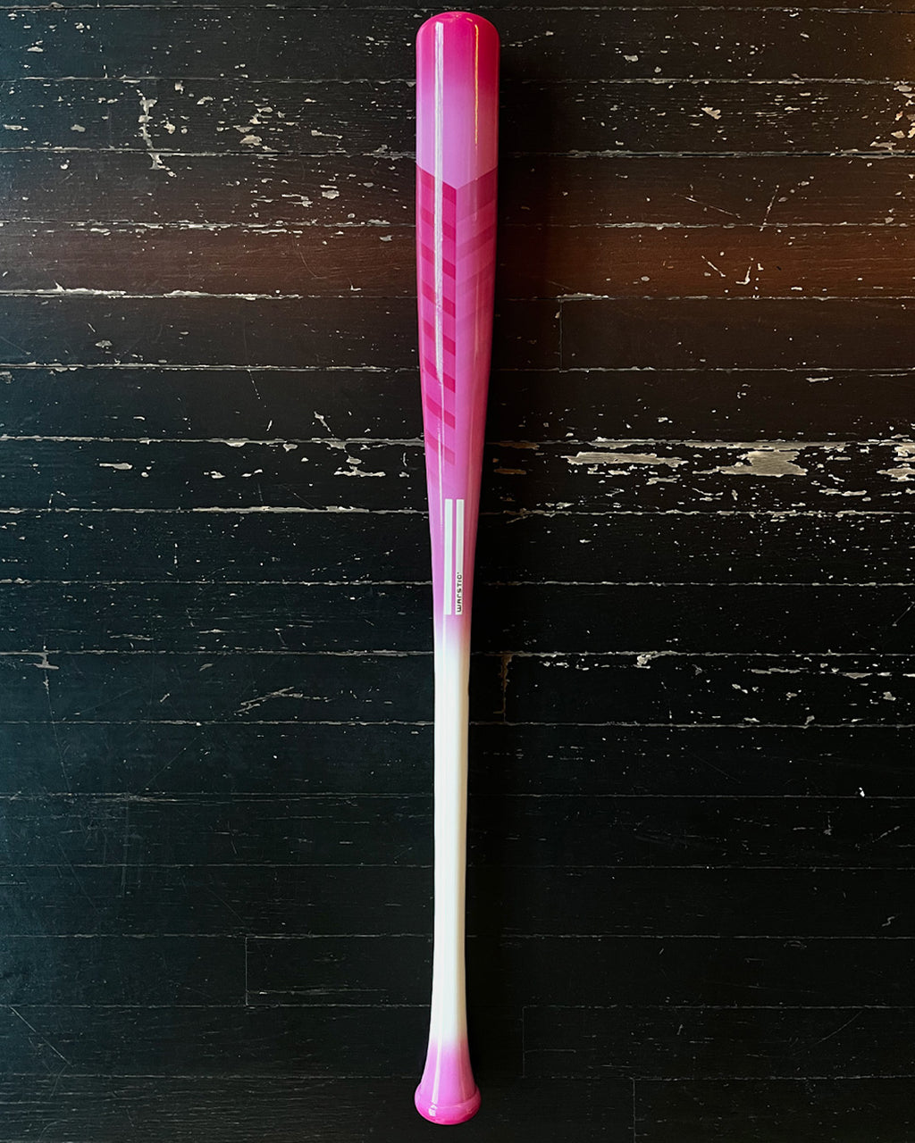 Louisville Slugger making pink bats for Mother's Day baseball games 