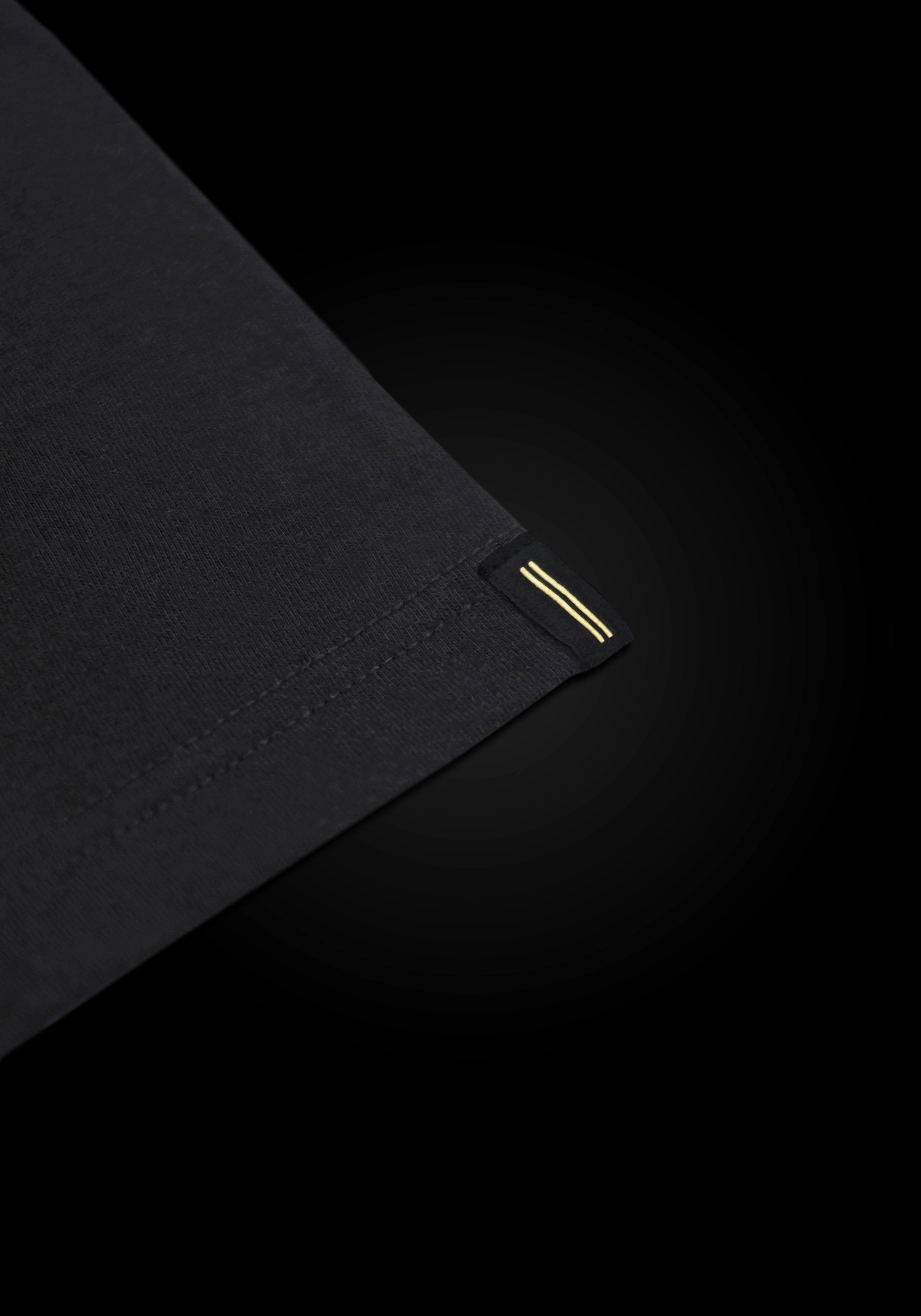 GOLD BLACK ATTACK TEE (BLACK)