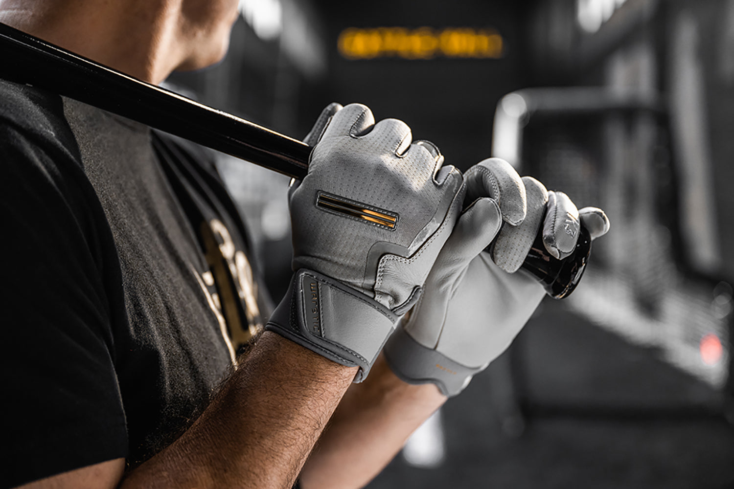 IK3 PRO BATTING GLOVES