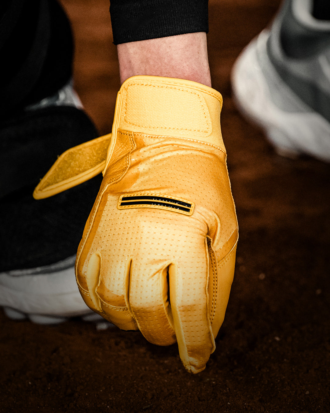 IK3 PRO SHORT CUFF BATTING GLOVES 
