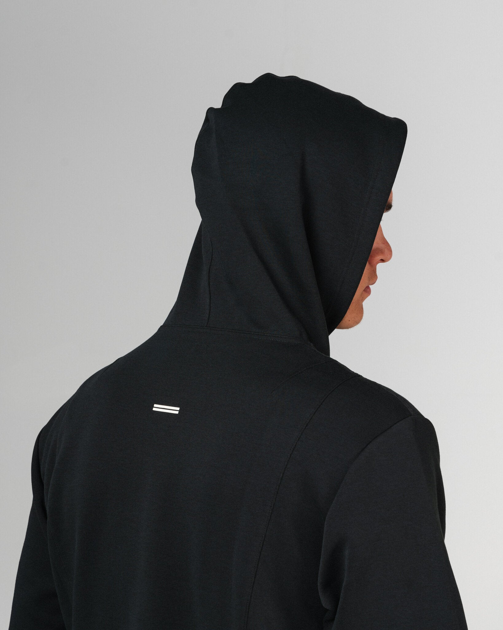 THNDHRT COLLECTION TRAINING APPAREL - HEAVYWEIGHT HOODIE (BLACK)