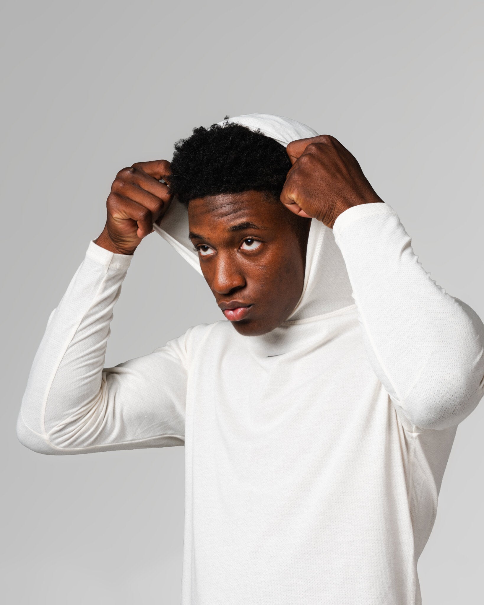 THNDHRT COLLECTION TRAINING APPAREL - HOODED LONG SLEEVE (BONE)