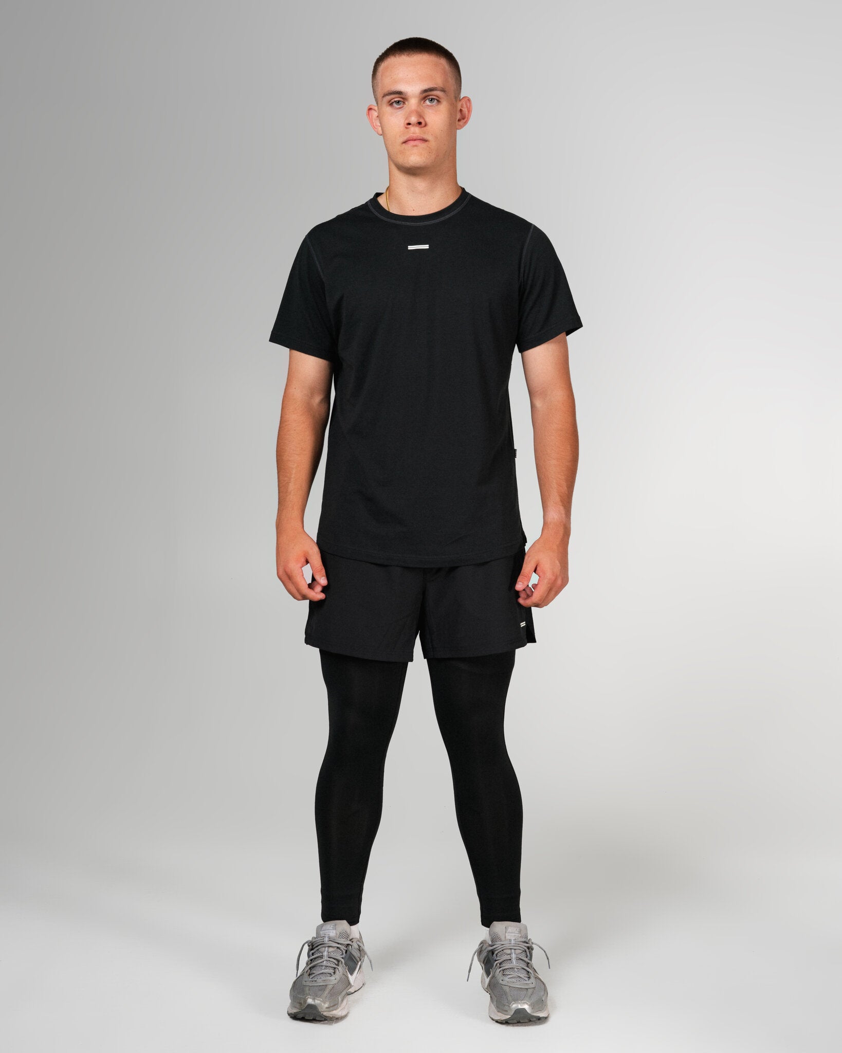 THNDHRT COLLECTION TRAINING APPAREL - PERFORMANCE TIGHTS (BLACK)
