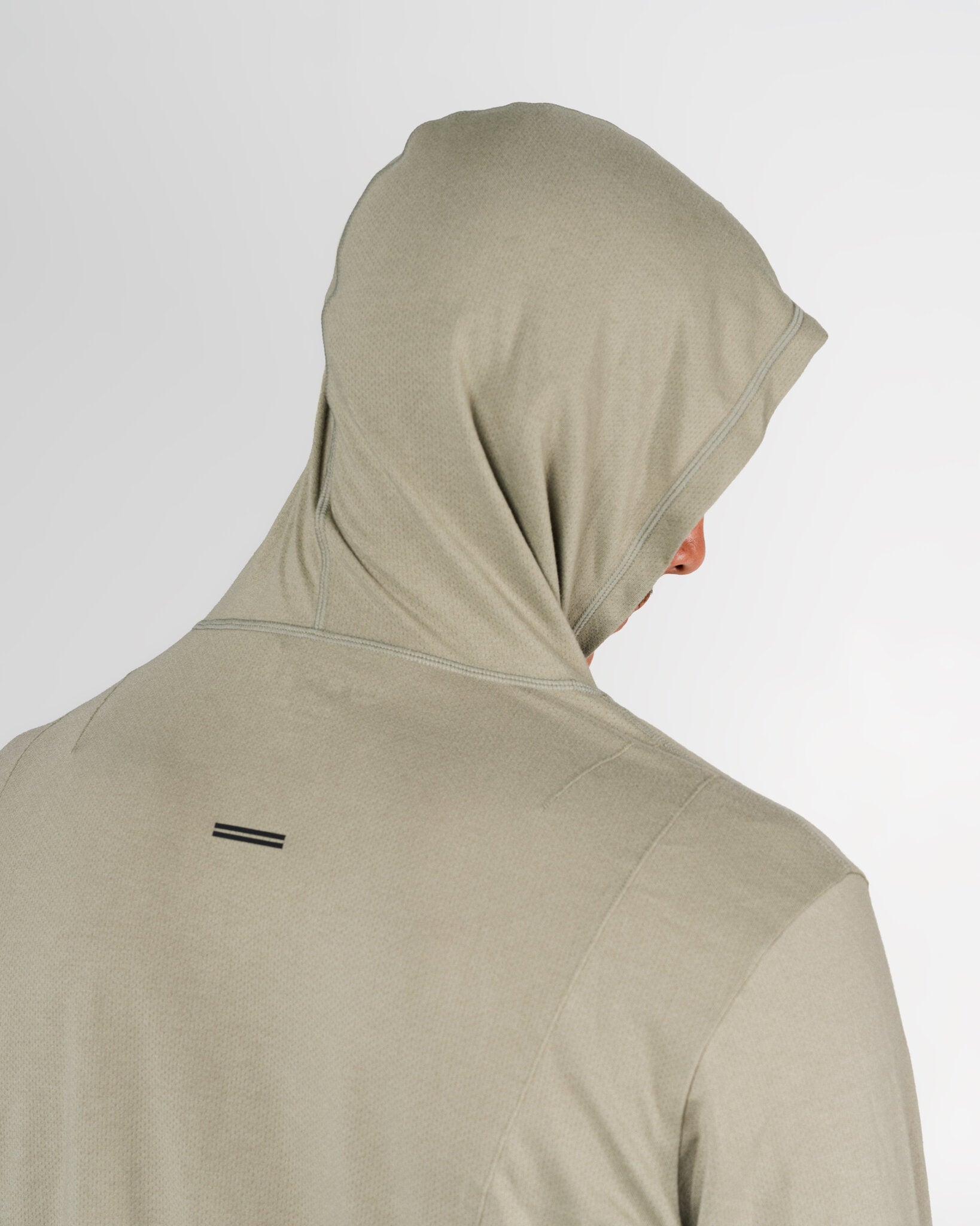 THNDHRT COLLECTION TRAINING APPAREL - HOODED LONG SLEEVE (GRAY)