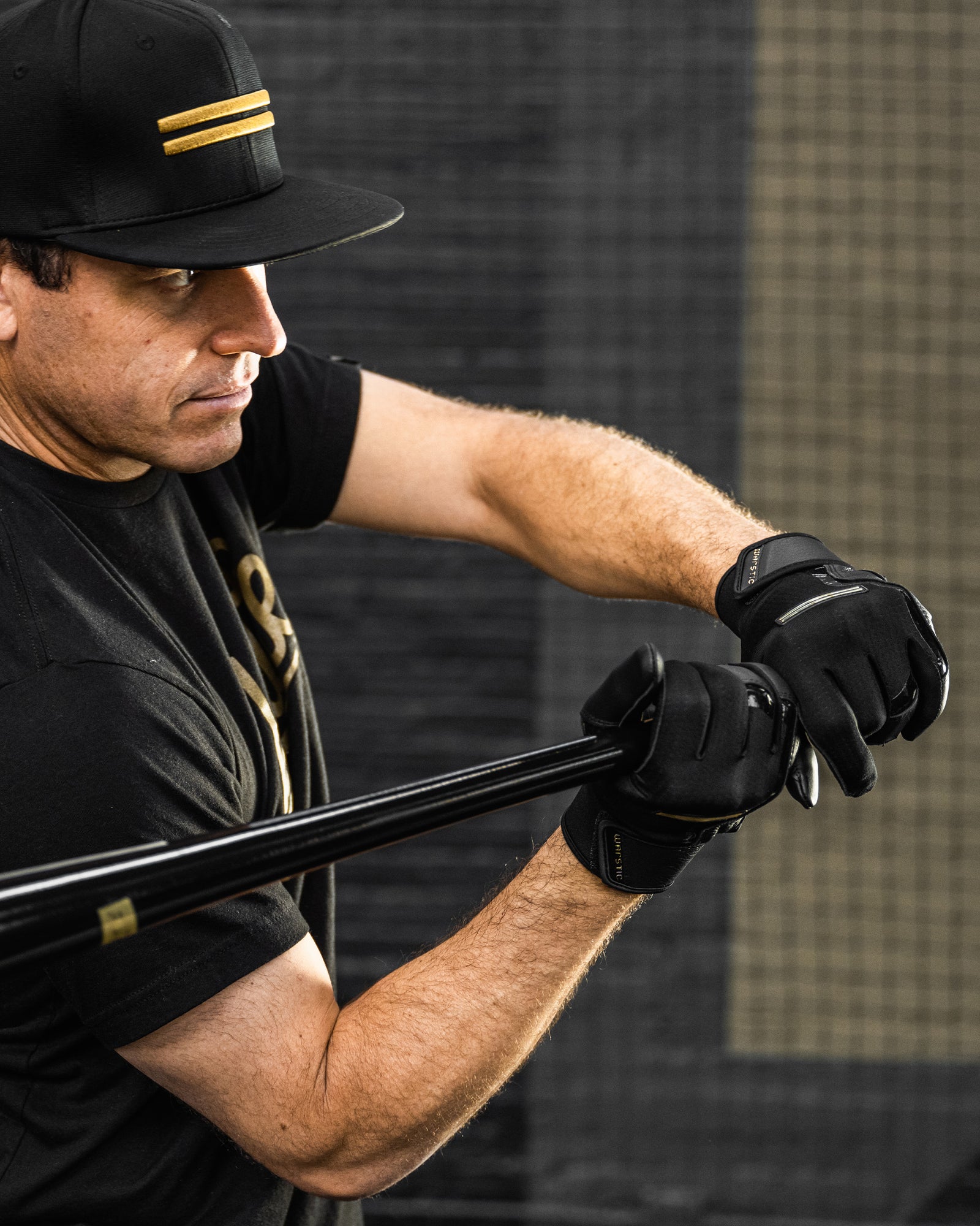 IK3 PRO SHORT CUFF BATTING GLOVES 