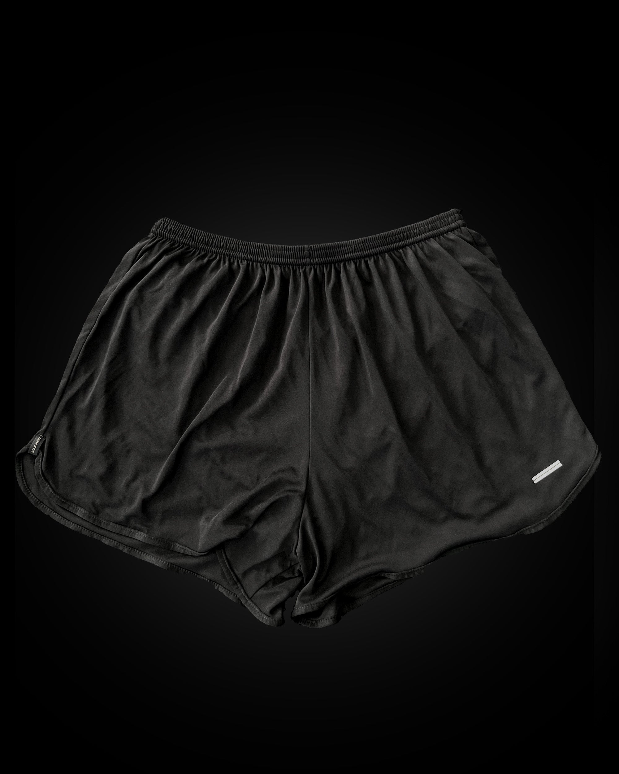 THNDHRT COLLECTION TRAINING APPAREL - RUNNER SHORTS
