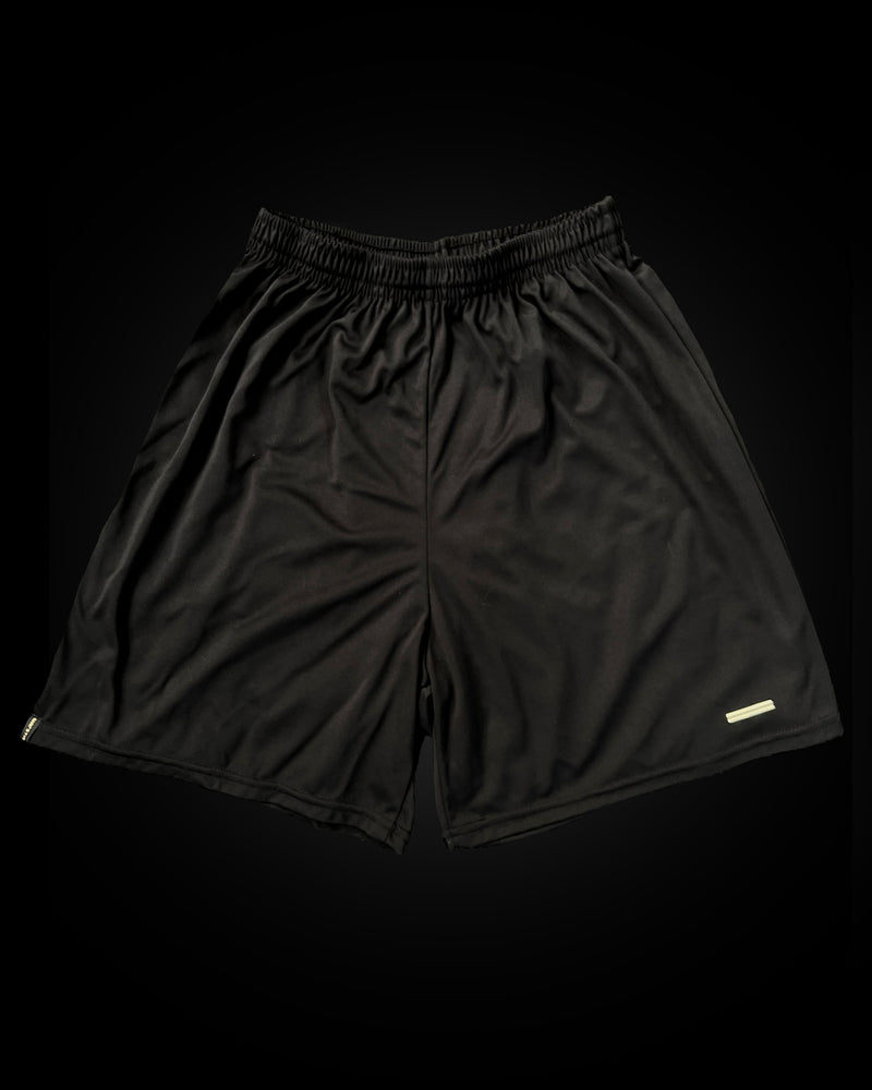 THNDHRT COLLECTION TRAINING APPAREL - SHORTS