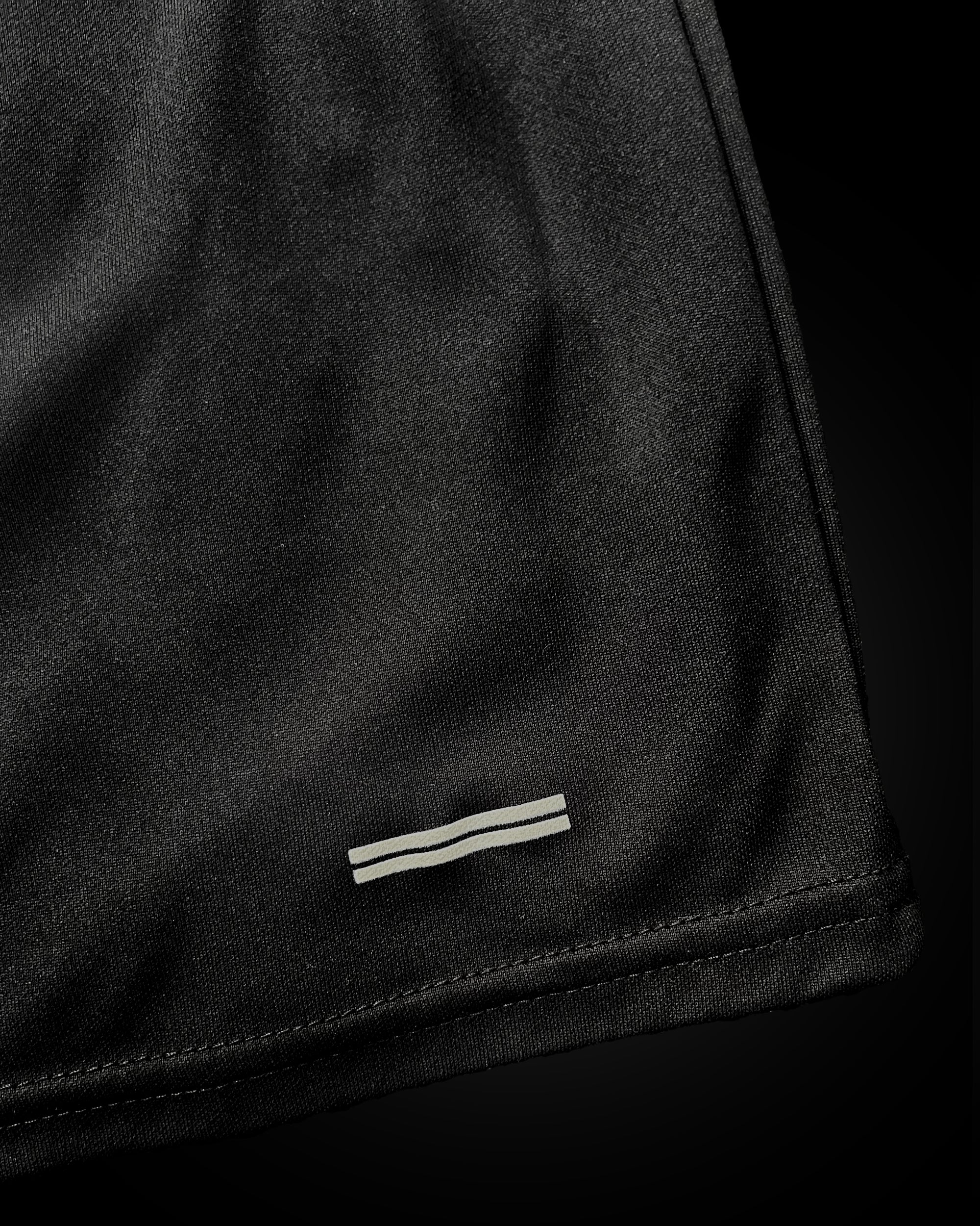 THNDHRT COLLECTION TRAINING APPAREL - SHORTS